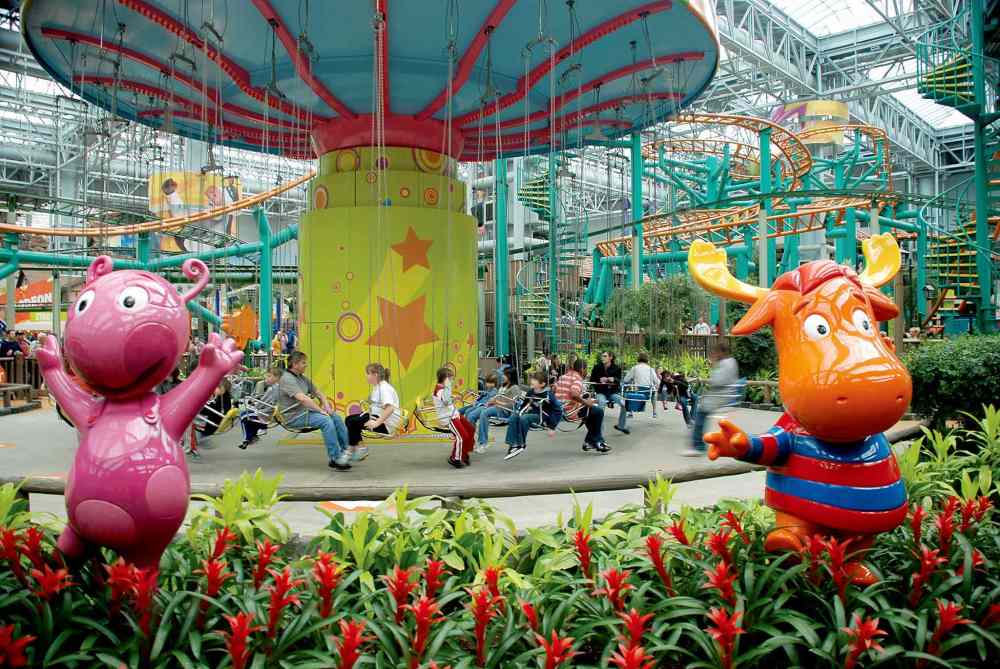 Ron Pradinuk/Winnipeg Free Press
The Mall of America is an entertainment centre for shoppers of all ages.