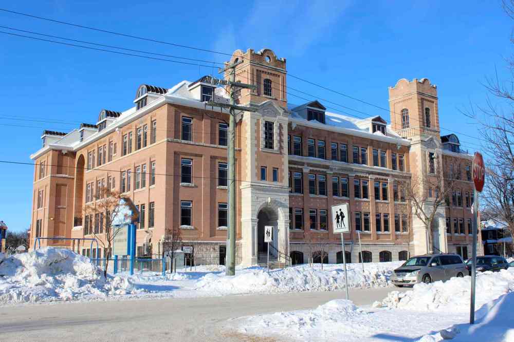 Earl Grey’s facelift continues Our Communities