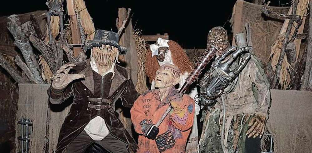Supplied photo
Tim and Michelle Muys’ children Declan, Cole, Gabrielle and Brycen are shown here dressed in the costumes they will wear to greet guests at the family’s Halloween haunted attraction, Heebie Jeebies.