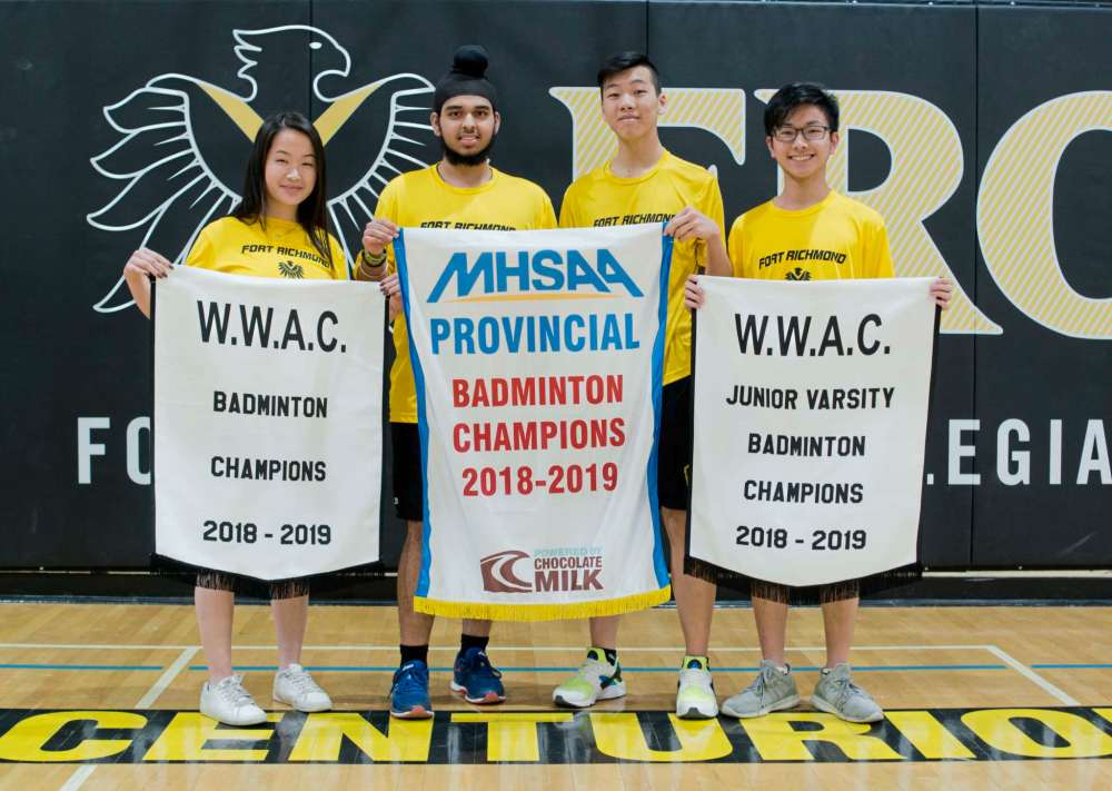 Danielle Da Silva - Sou'wester
Fort Richmond Collegiate badminton players Jeannette Ding, Sehaj Ghotra, Ruihao Li, and Ethan Chan each medalled at the provincial badminton championships in early May. The varsity team also won the AAA/AAAA aggregate title.