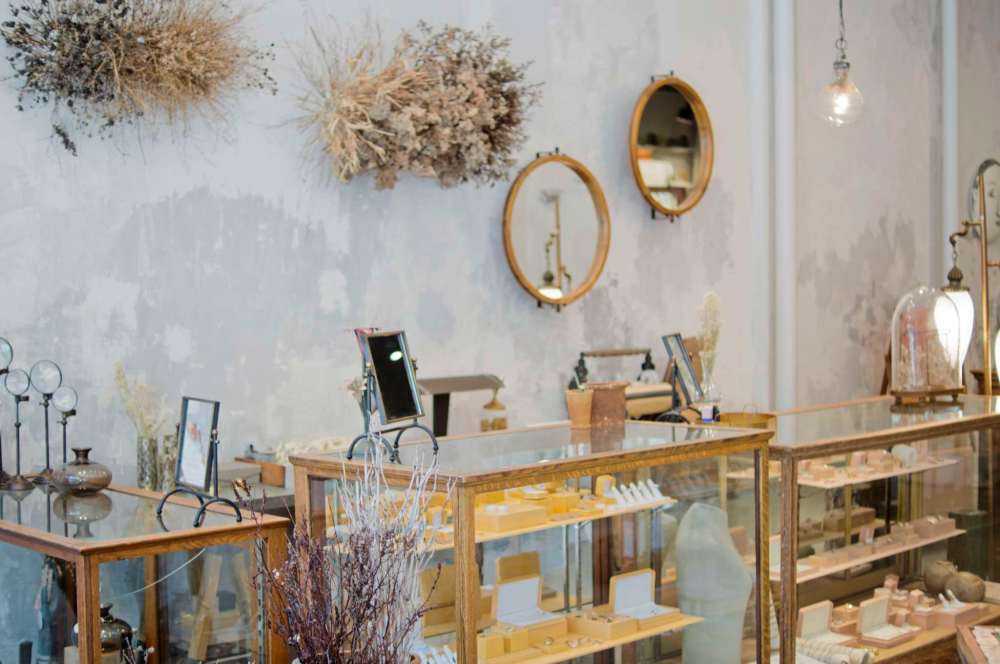 Danielle Da Silva - Sou'wester
Judy Coy, owner of Silver Lotus and Rooster Shoes in Osborne Village, has opened a third storefront called Small Mercies. The new space features handmade housewares, designer jewelry, and a cafe and courtyard that will be home to pop-up shops and community programming.