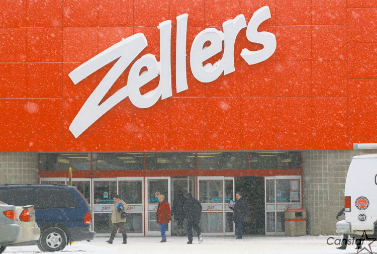 Photo by Joe Bryksa/Winnipeg Free Press Archives
The Zellers at Grant Park Shopping Centre will soon reopen as a Target store.