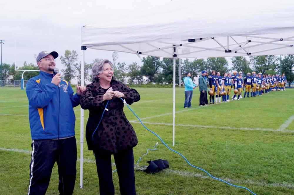 Cheering on the Lions Our Communities Cheering on the Lions Our Communities