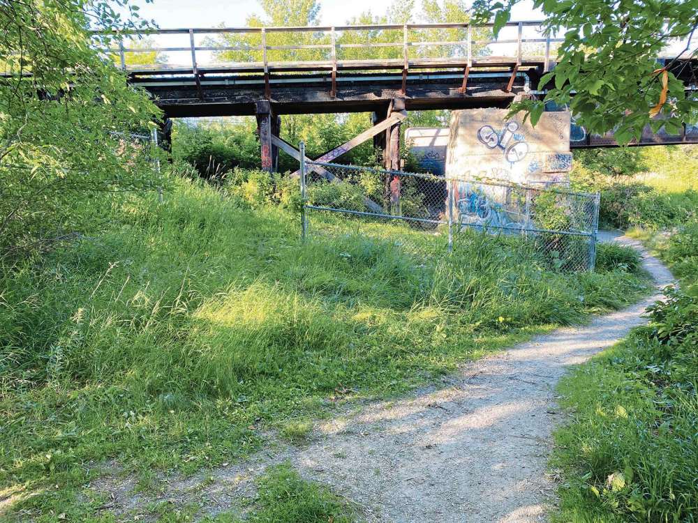 Photo by Michele Kading
The City of Winnipeg has an easement allowing the Gabrielle-Roy Trail to cross Agi-Westeel land.