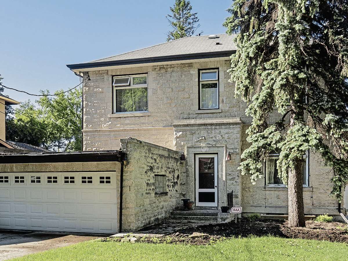 Foundations of Tyndall stone in Wolseley Our Communities