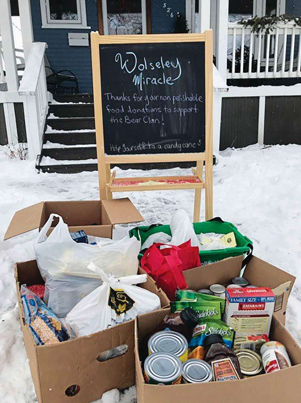 SUPPLIED PHOTO
A Wolseley Miracle neighbourhood food drive will collect donations in a U-Haul truck parked at Robert A. Steen Community Centre on Mon, Dec. 27 from 11 a.m. to 4 p.m.
