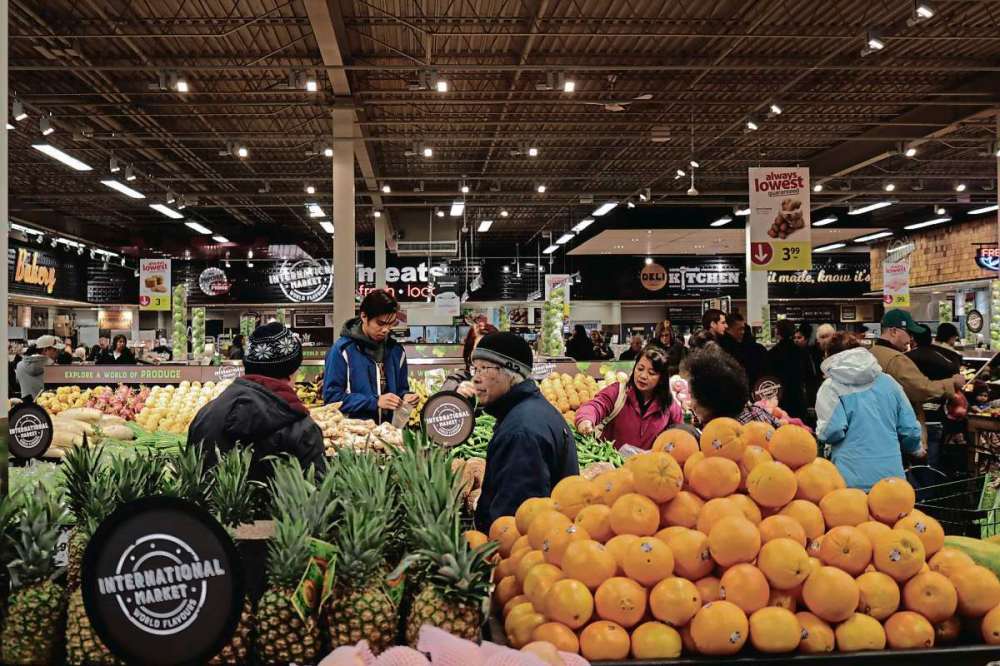 Ligia Braidotti
People from all over Winnipeg were curious about the new Save-On-Foods International at Northgate Shopping Mall.