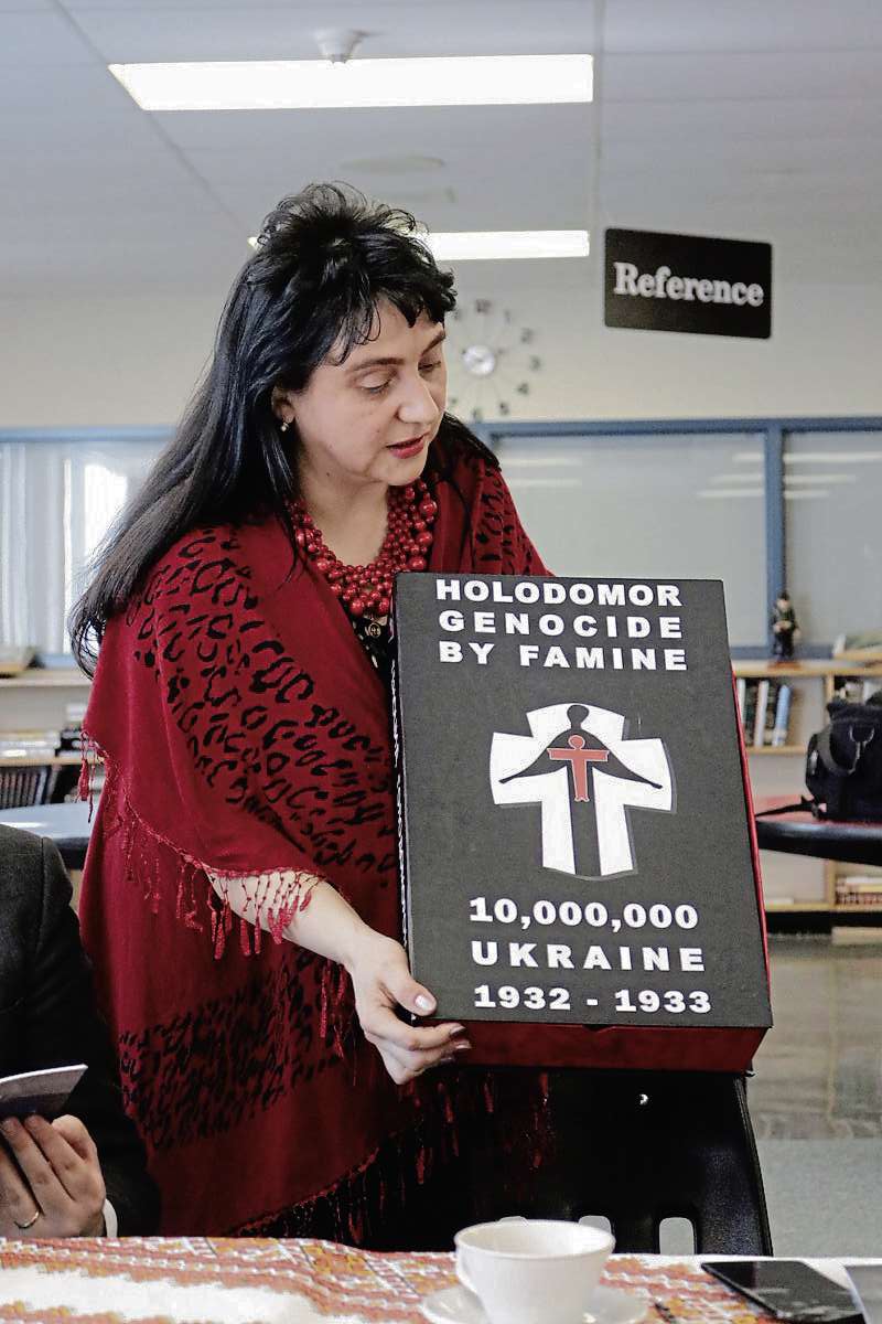 Valeriya Nemchenkoning oyoqlari orasida Valeriya Nemchenkoning oyoqlari orasida