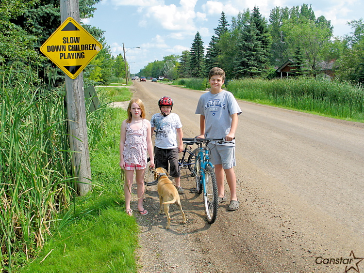 Commuters frustrate Knowles Avenue residents Our Communities