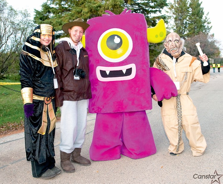 Boo at the Zoo to serve up an Icky surprise – Our Communities