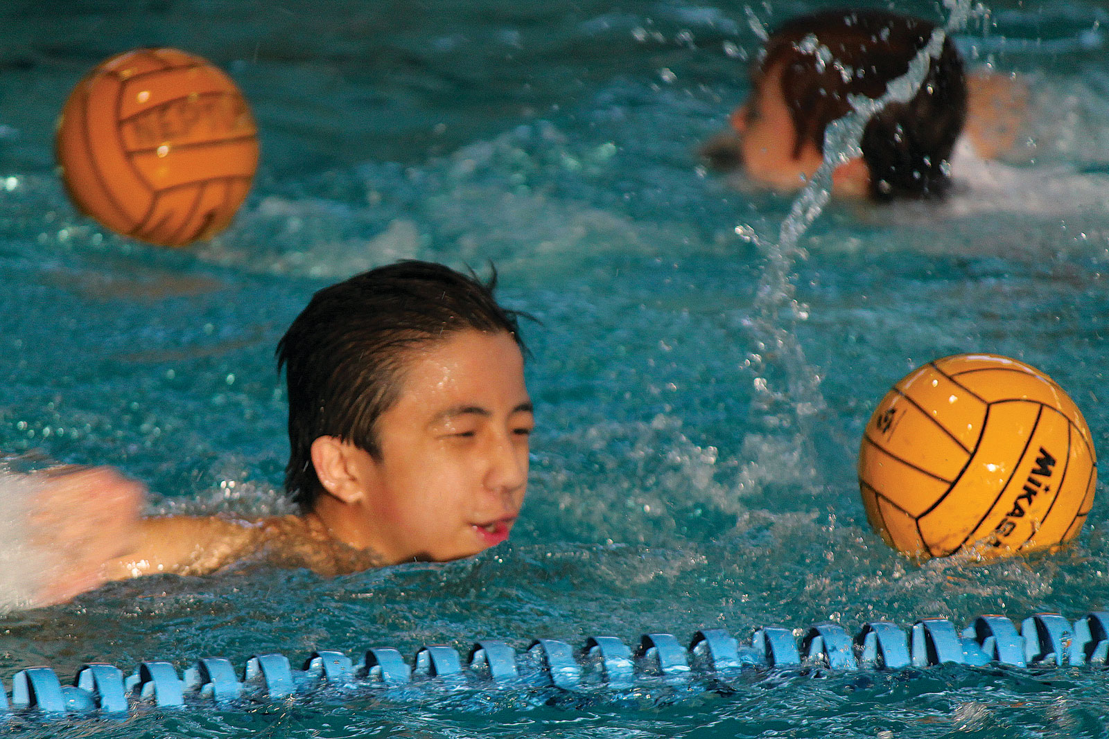 Free water polo lessons make a splash at Centennial Our Communities