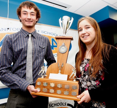 Ken Gigliotti/Winnipeg Free Press archives
Liam Bilton of St. Paul’s and Jessica Kaminsky of Fort Richmond won the Ed Belfour Awards as the most outstanding players in high school hockey this year.