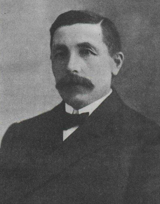 Jon J. Vopni, in a photo from 1915.
