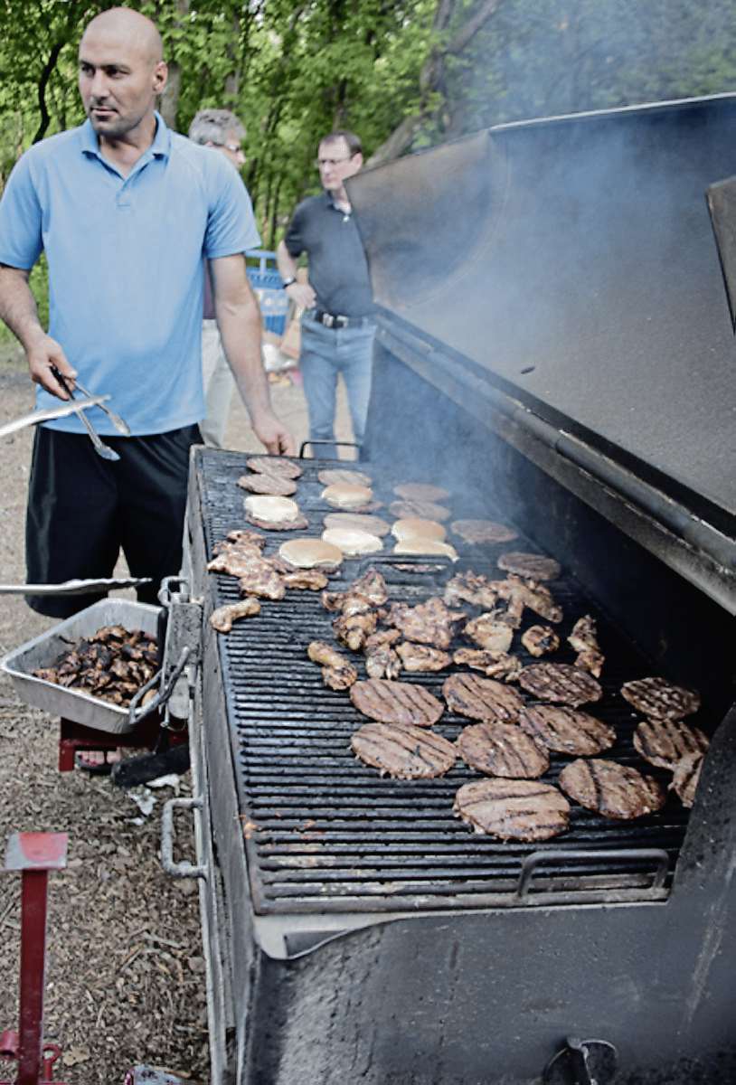 Supplied photo by Diane Levitt
Over 200 members of the Winnipeg Yazidi community and the multi-faith sponsorship initiative Operation Ezra got together for an annual barbecue at Assiniboine Park in late June.