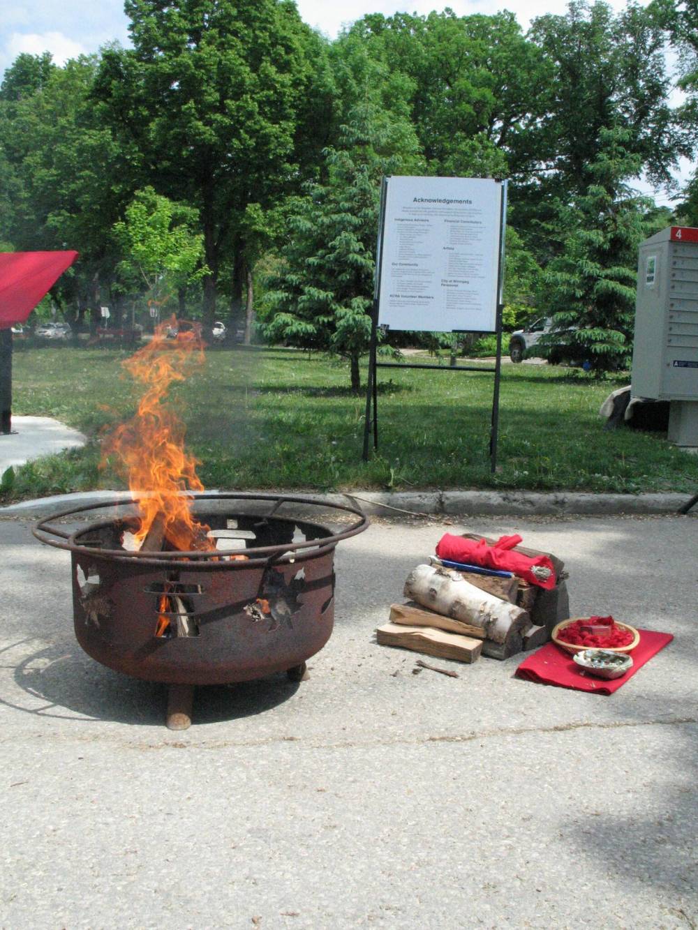 Kingston Crescent, Row historical tributes unveiled Our Communities