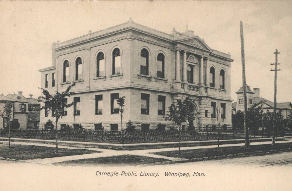 City of Winnipeg Archives
The Carnegie Public Library on William Avenue, as it looked circa 1905.