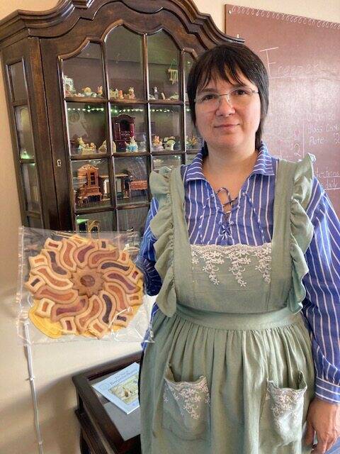 Photo by Heather Emberley
Vira Volt shows off stained glass cookies, a Honey Bunny Pastry Shop specialty.