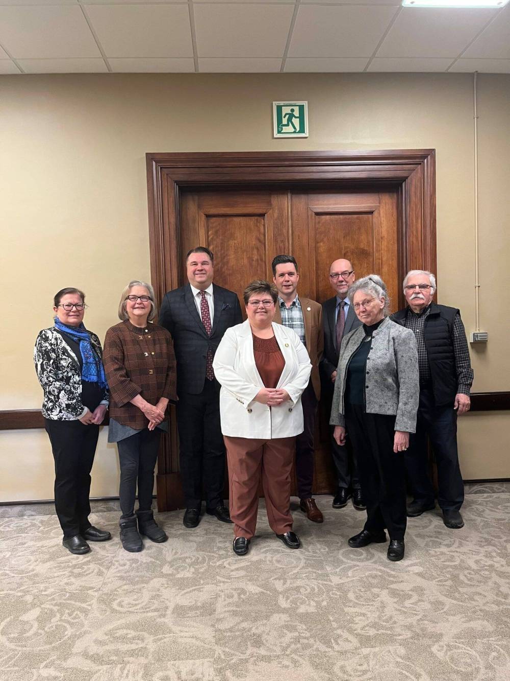Supplied photo
Mark Wasyliw (third from left) founded the Manitoba NDP Ukrainian caucus — which includes Tyler Blashko, Billie Cross and Mike Moroz — all of whom are seen here with Joanne Lewandowsky (second from right) and other directors of the Ukrainian Canadian Congress.