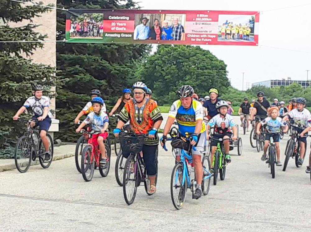 Photo by Tony Zerucha
Arvid Loewen crossed the finish line of his final ride for Mully Children’s Family side-by-side with his wife, Ruth, and surrounded by family and friends.