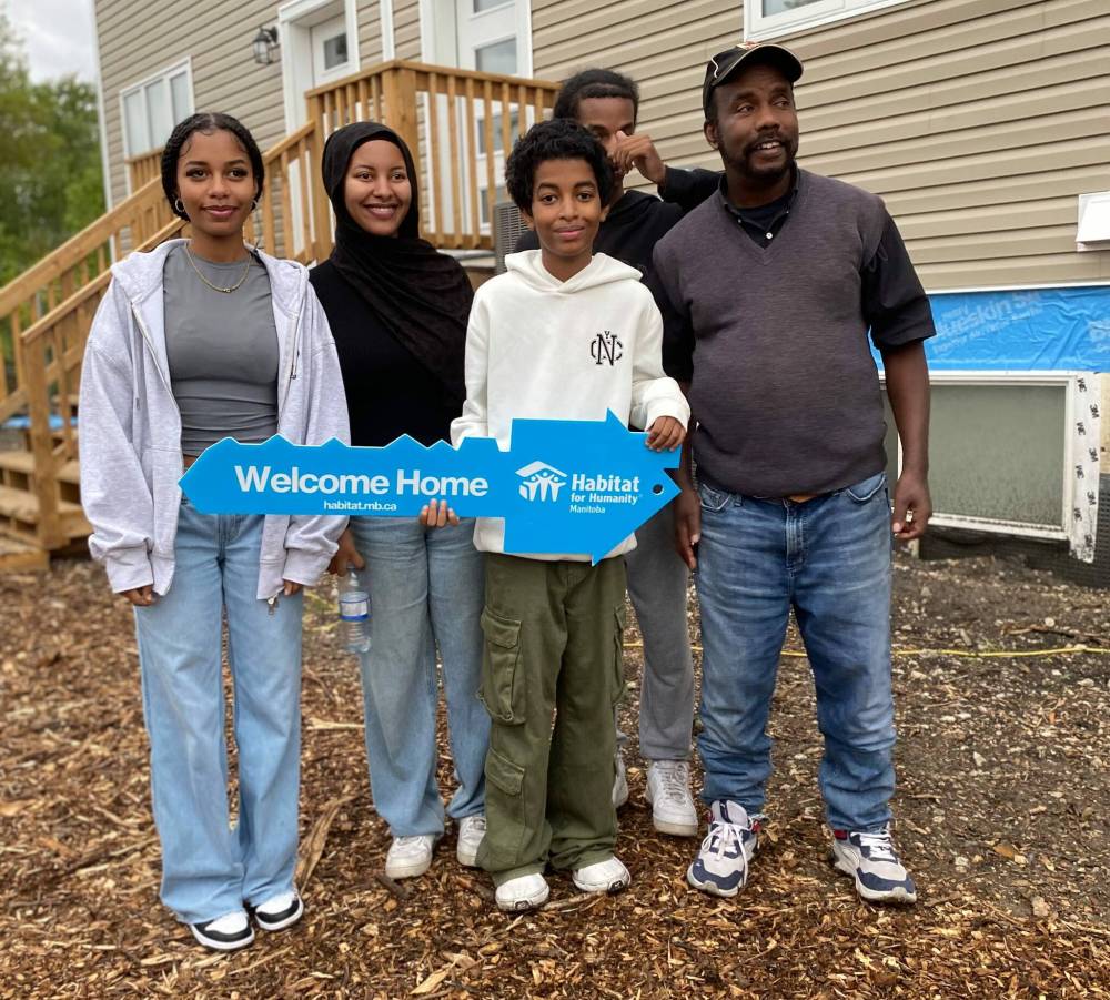 Photos by Sheldon Birnie
On Sept. 18, Habitat for Humanity Manitoba welcomed the first 15 families to Habitat’s new Pandora Avenue West development. When complete, it will be home to 55 new families, or an estimated 275 people.