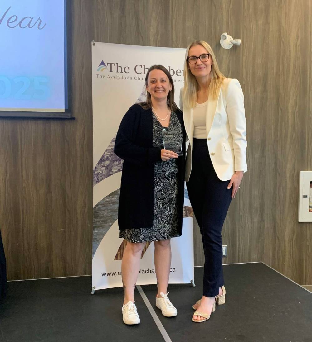 Supplied photo
Sofie Bruce of Bruce Benefits (at left) accepts the Business of the Year award from board chair Jill Chapman (executive director of investment attraction and partnerships at Centreport Canada) at the Assiniboia Chamber of Commerce’s 2025 Business Excellence Awards last month.