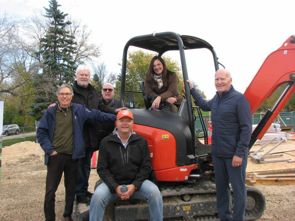 Supplied photo courtesy of Wildewood Golf Club
Construction has officially begun on a new clubhouse at Wildewood Golf Club (781 North Dr.), which was celebrated at an event by folks involved with the club and the City of Winnipeg on Oct. 14.