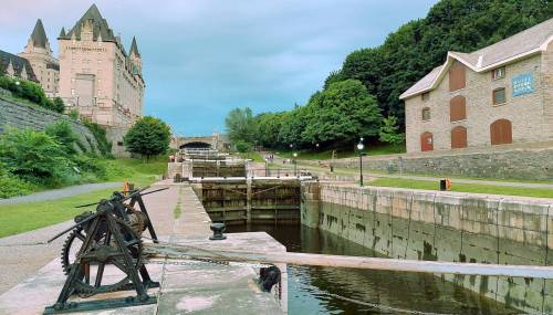 Photo by RoseAnna Schick
                                Ottawa’s Château Laurier hotel (upper left) is part of the Original Haunted Walk of Ottawa, as its original owner perished on the Titanic.