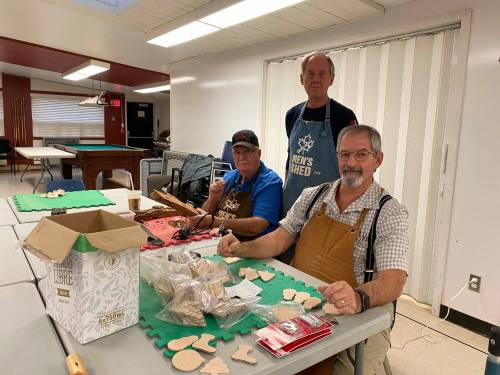 File photo
                                (From left) Park City Men&rsquo;s Shed members Ron Newman, Fred Bobrowski, and David Verbrugge are pictured here in a file photo at 180 Poplar Ave. Bobrowski has launched a new men&rsquo;s shed group, which will meet Thursdays from 1 to 3 p.m. at 328 Whittier Ave. W in Transcona starting Jan. 14.