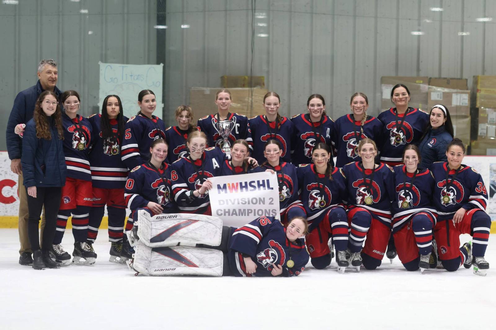 Titans bring championship banner to Shaftesbury