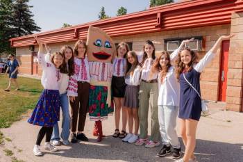 Supplied photo
                                English-Ukrainian Bilingual Program (EUBP) students at the 2025 year-end Manitoba Parents for Ukrainian Education (MPUE) graduation party.