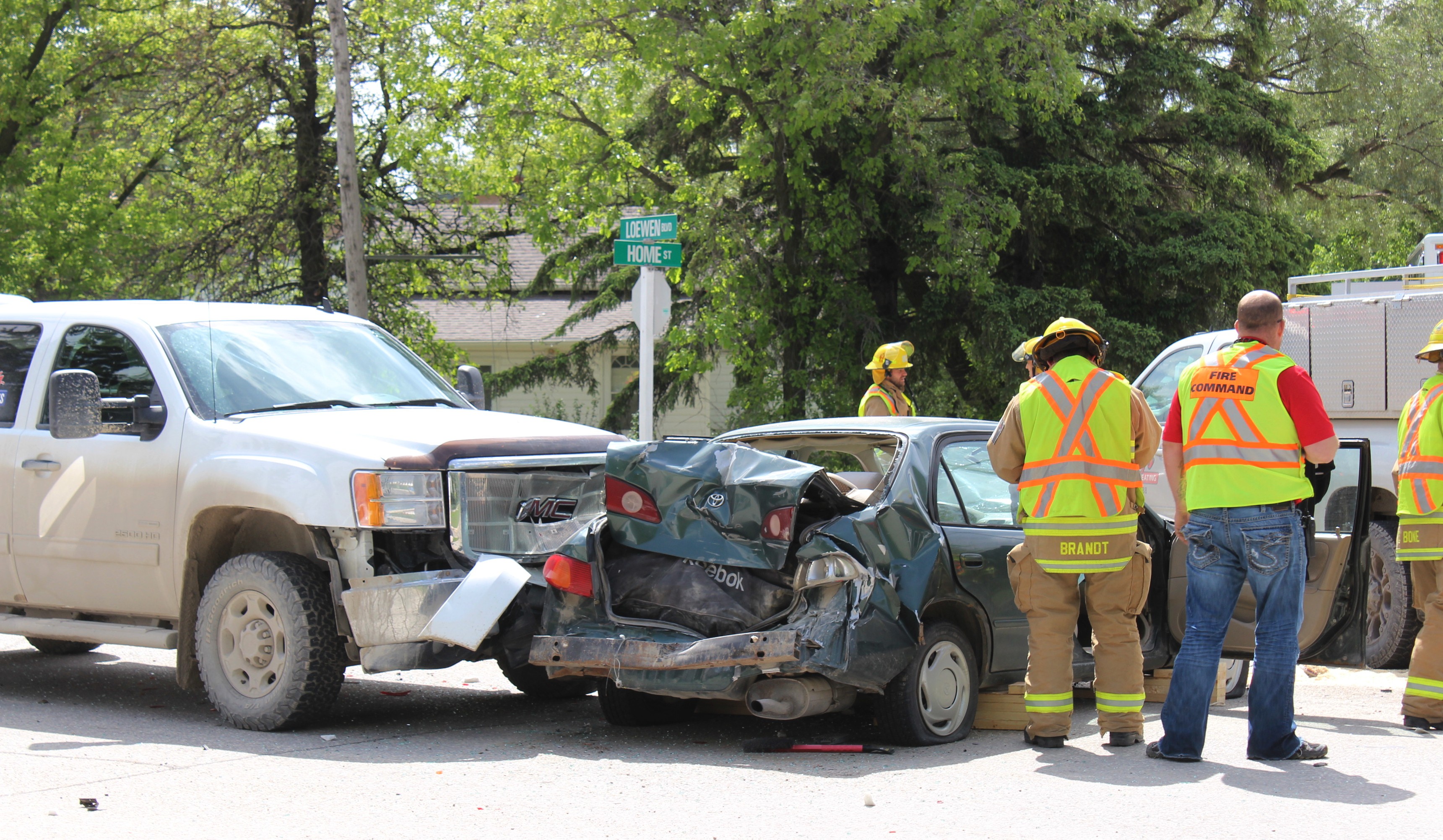 Threevehicle crash sends two people to hospital The Carillon