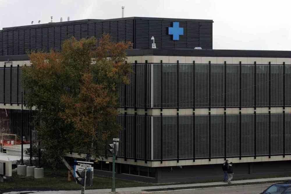 Eyeweartech company suing Manitoba Blue Cross over directbilling deal