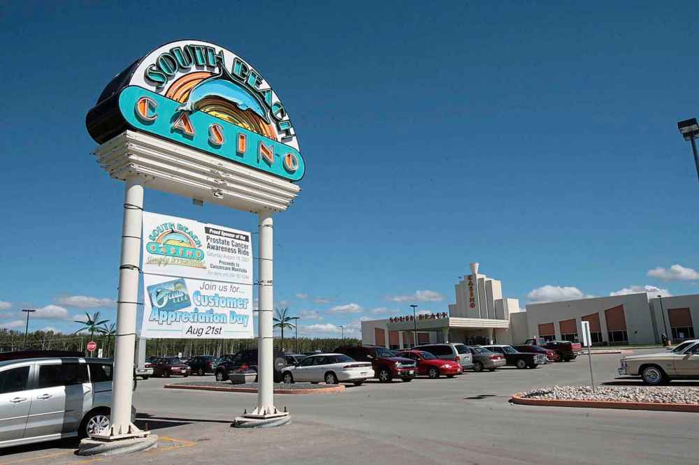 South Beach Casino opened in 2005 in Brokenhead Ojibway Nation on Highway 59. (Joe Bryska / Winnipeg Free Press files)