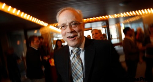 PHIL HOSSACK / WINNIPEG FREE PRESS
Steven Schipper beams during an exciting opening night.