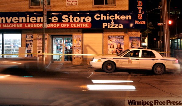 West End stabbing sends man to hospital – Winnipeg Free Press