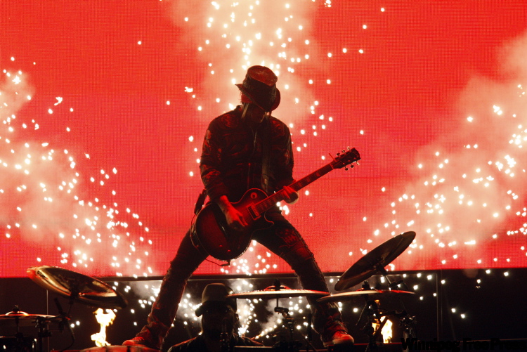 【Independent Press】Guns N' Roses / Live Independent Press】Guns N' Roses / Live