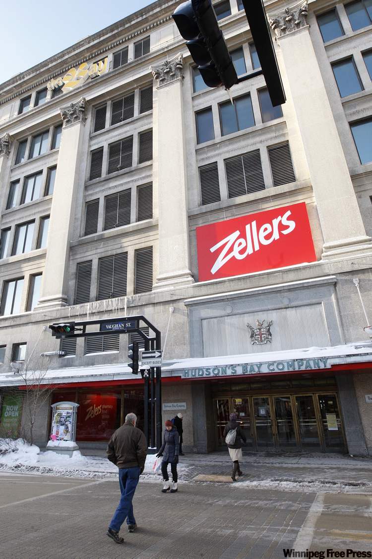 KEN GIGLIOTTI / WINNIPEG FREE PRESS
Zellers store in basement of downtown Bay has met with favourable reviews from shoppers.