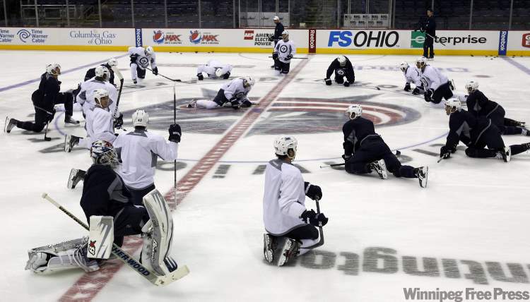 BORIS MINKEVICH / WINNIPEG FREE PRESS
The Winnipeg Jets practice at Nationwide Arena in Columbus, Ohio, today.
