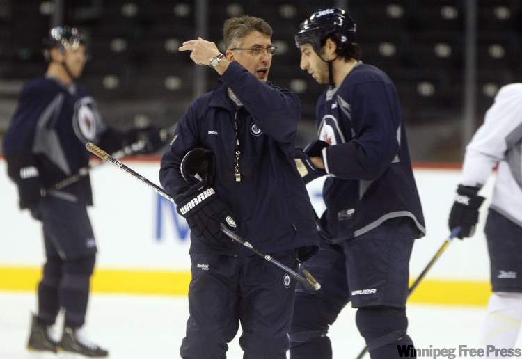KEN GIGLIOTTI / WINNIPEG FREE PRESS
Jets coach Claude Noel directs traffic during practice at MTS Centre.