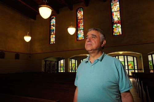 COLE BREILAND / WINNIPEG FREE PRESS
Holy Rosary pastor Sam Argenziano: 'We celebrate here the most important part of our lives.'