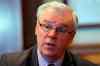 BORIS MINKEVICH / WINNIPEG FREE PRESS ARCHIVES
Sources say Premier Greg Selinger would like to see the fans elect the club’s board of directors.