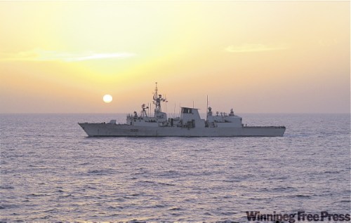 DAN LETT / WINNIPEG FREE PRESS
It’s a serene sunset In the Gulf of Aden.