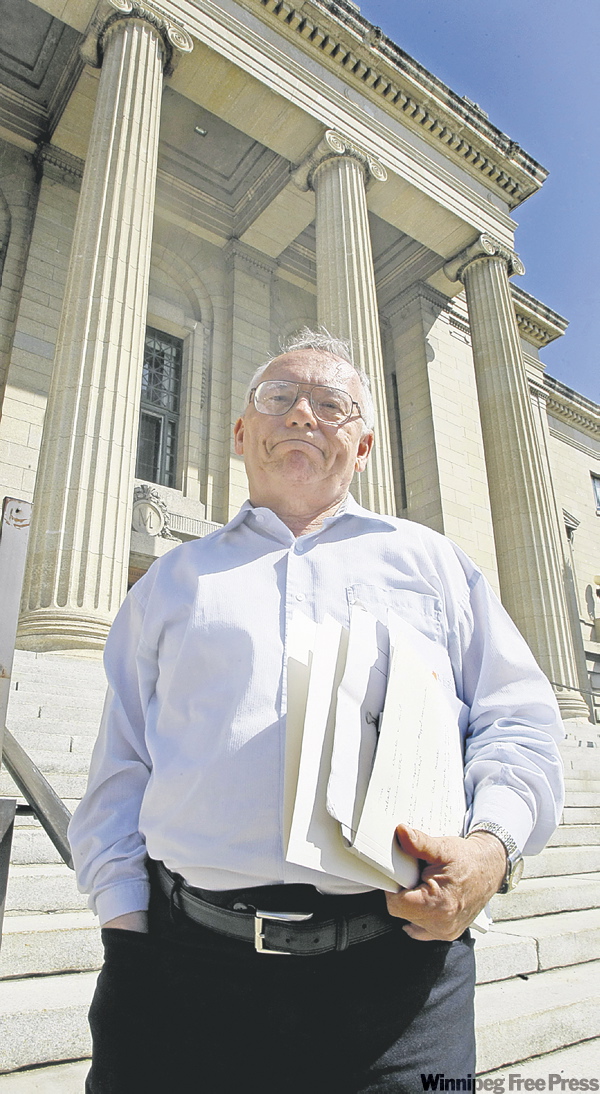 JOE.BRYKSA@FREEPRESS.MB.CA
Jim Treller wants a public inquiry held into 1999 provincial election finances.
