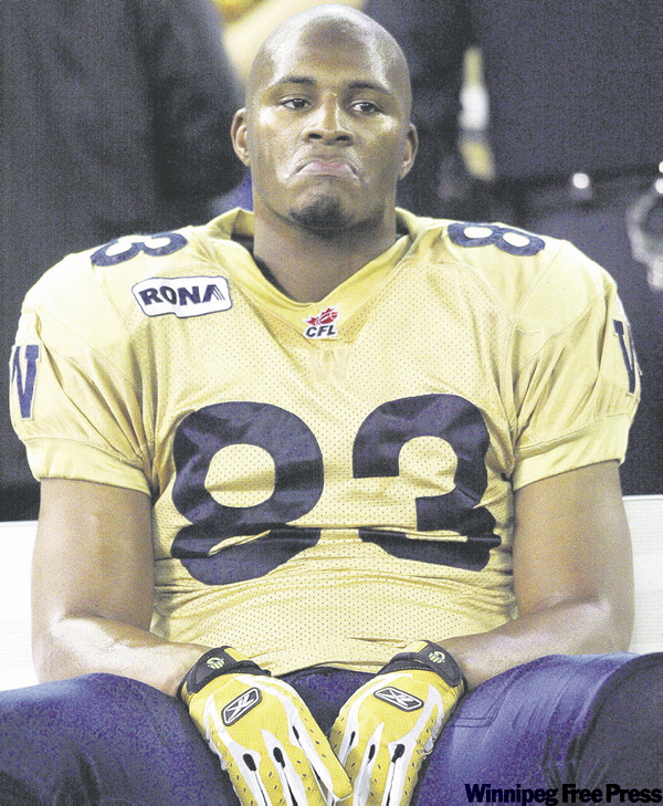 JOE BRYKSA / FREE PRESS ARCHIVES
‘I don’t take anything back. I’ll stand firm. I believed in what I did at the time... But we’ve moved on. I want to retire a Blue Bomber and I’ll be at practice when we get back to work. I’m looking forward to winning some football games’ -- Derick Armstrong