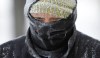 TREVOR HAGAN / WINNIPEG FREE PRESS
Peter Kilborne uses a snowblower to clear a sidewalk on Daly Street near Fleet Avenue on Saturday.
