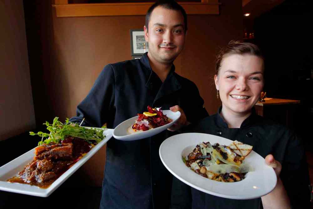 Boris Minkevich / Winnipeg Free Press
Kyle Lew and Kristen Chemerika-Lew of Chew Restaurant.
