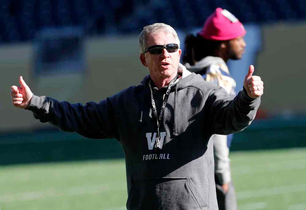 KEN GIGLIOTTI / WINNIPEG FREE PRESS
Winnipeg Blue Bomber coach Tim Burke: 'play it one play at a time.'