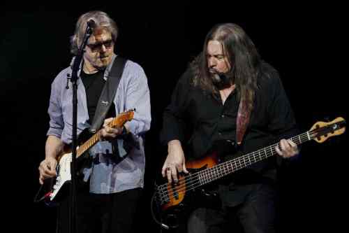 John Woods / Winnipeg Free Press
Steve Miller Band performs at MTS Centre in Winnipeg Friday, April 4.