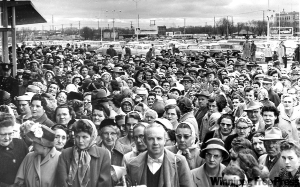 Crowd at the opening of the new Simpson Sears store at Polo Park May 6 1959