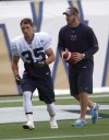 JOE BRYKSA / WINNIPEG FREE PRESS
Running back Kyle Bolton (left) was airlifted by the Bombers this week.